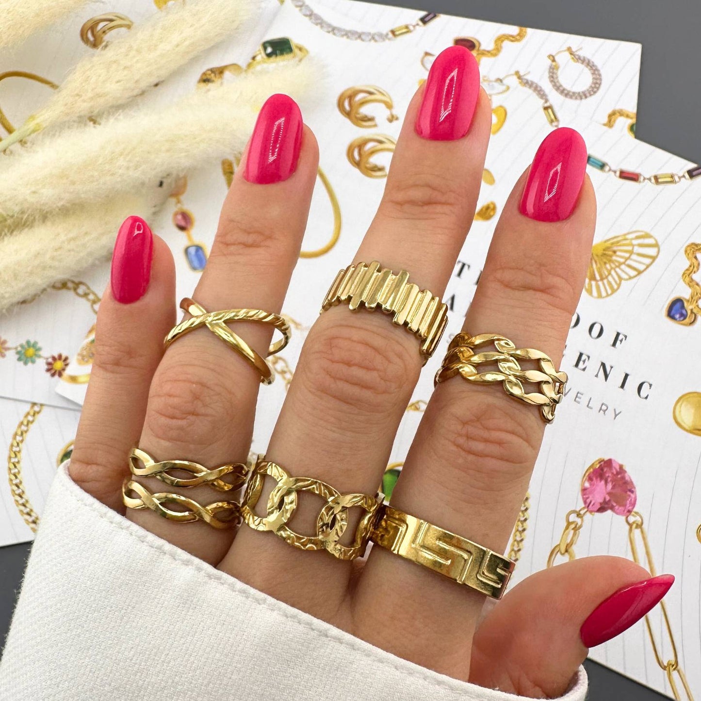 Double Twisted Ring