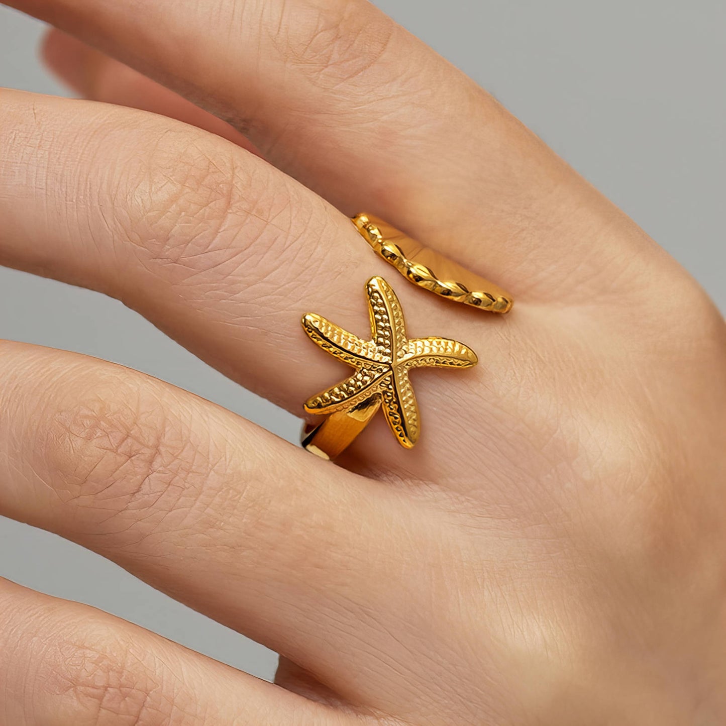 Starfish and Seashell Ring