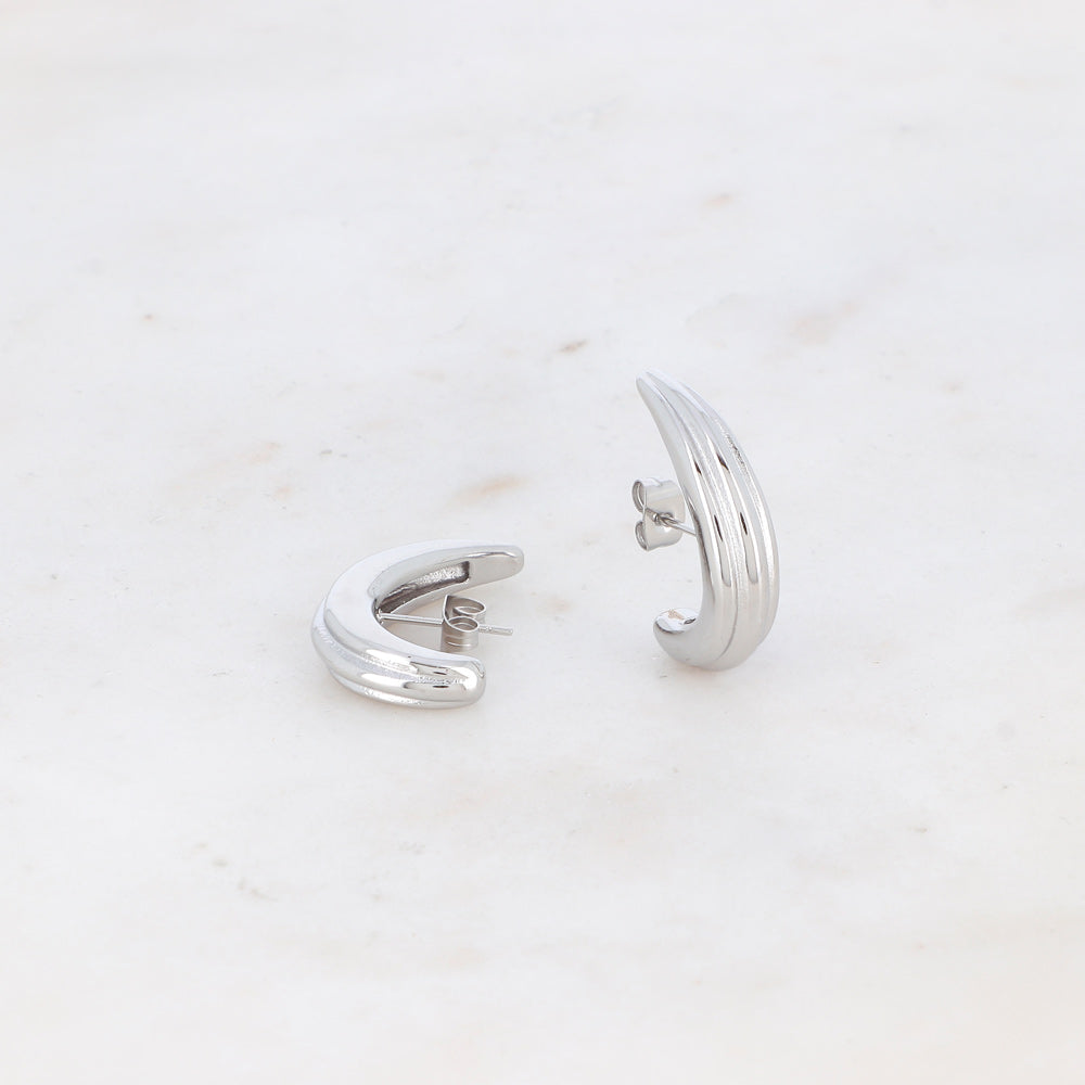 Lily Lobe Cuffs