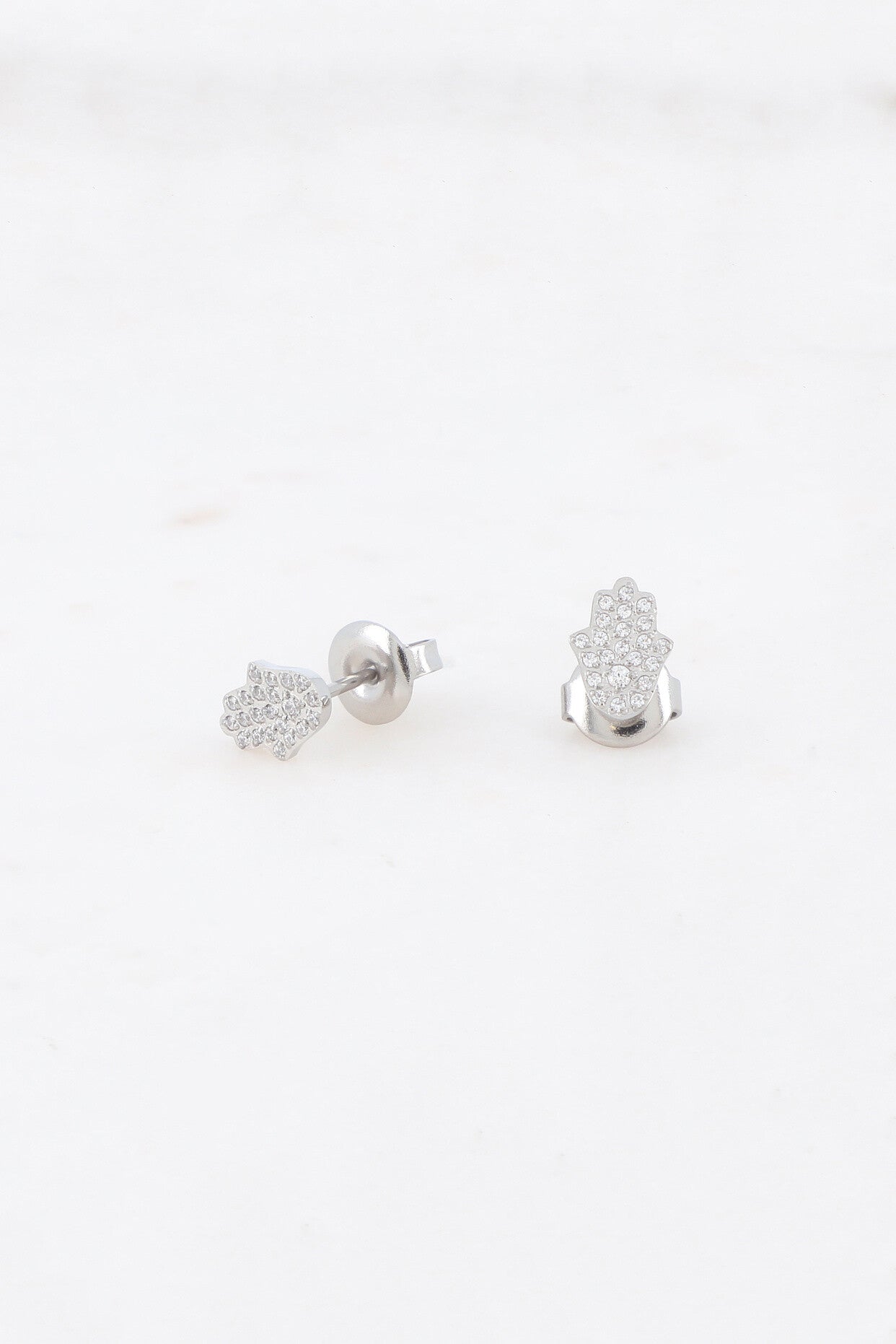 Hand Studs