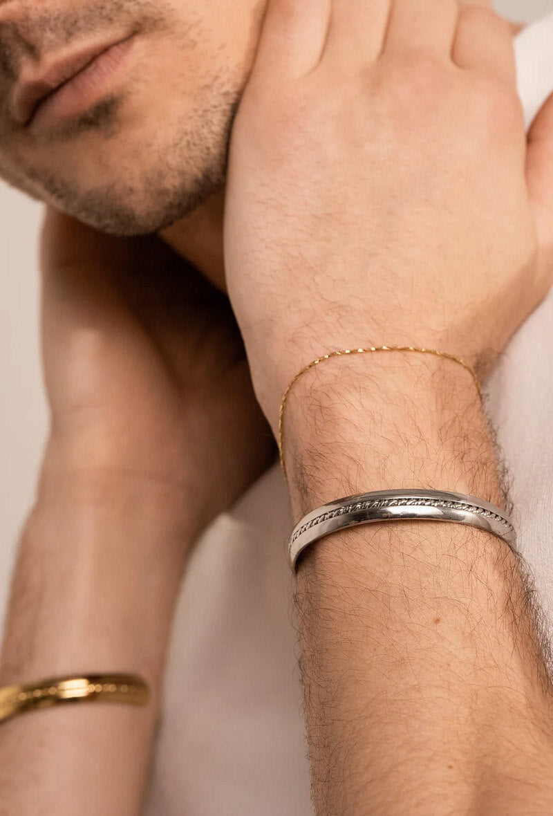 Mackenzie Unisex Bangle