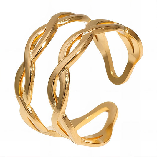 Double Twisted Ring