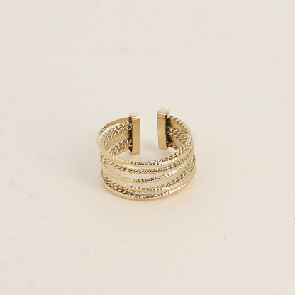 Twisted Ringed Ring