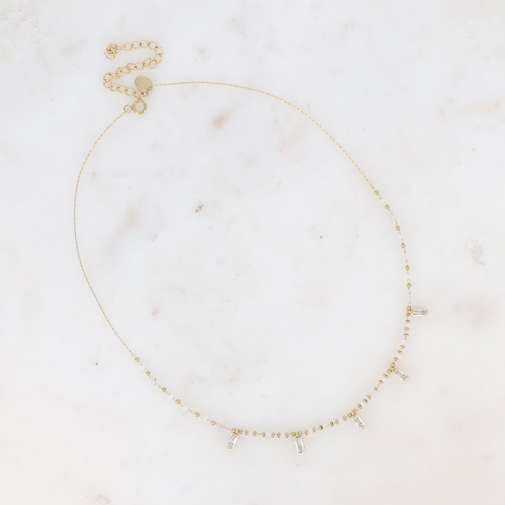 Glass and Crystal Chain
