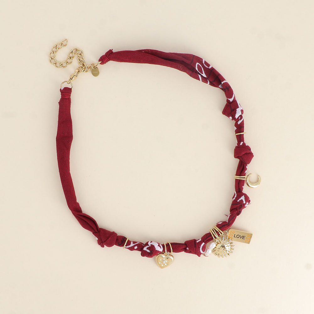 Ribbon Necklace