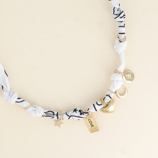 Ribbon Necklace