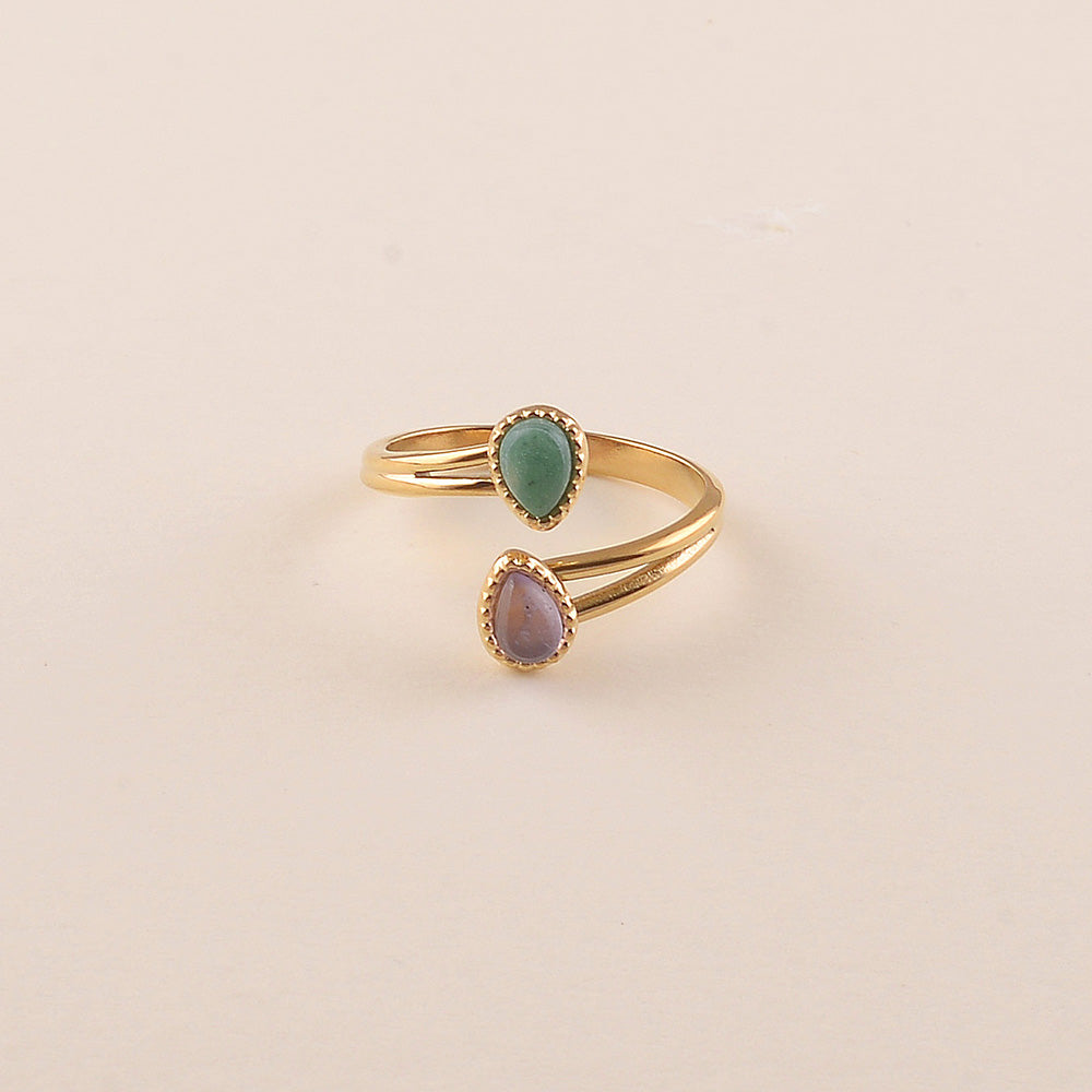 Teardrop stone ring