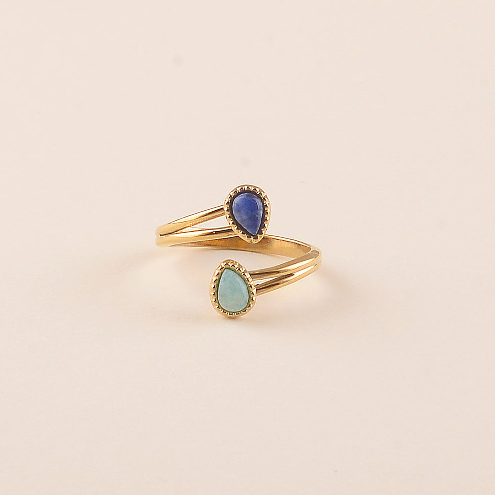 Teardrop stone ring