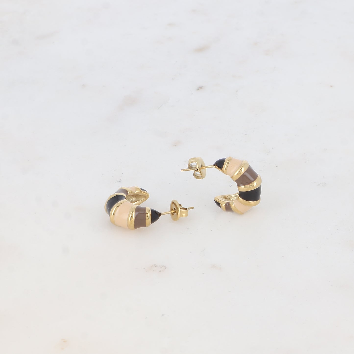 Twisted enamel creoles