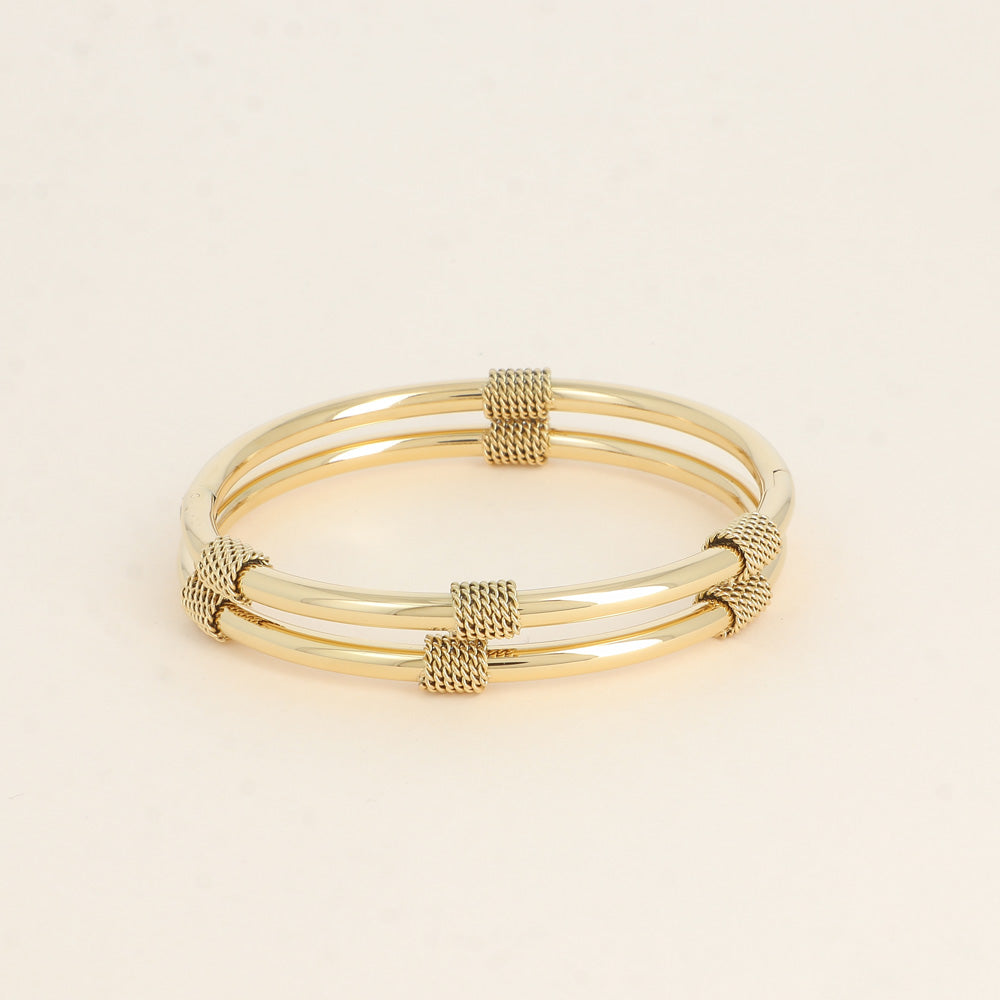 Closed Bangle
